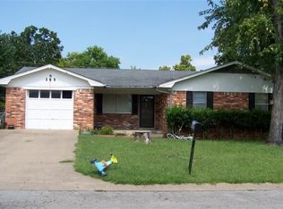 309 Redbud Ln, Tahlequah, OK 74464