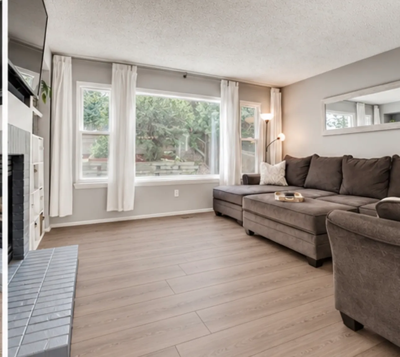 3 bed, 2617 sqft, $3,100 — Photo 1