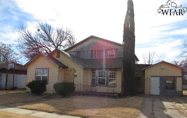2nd image of 807 Tulsa St