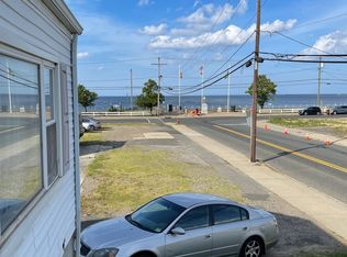 121 Florence Ave #B, Keyport, NJ 07735