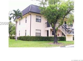 9276 NW 1st St, Pembroke Pines, FL 33024
