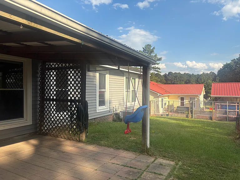 Red Fox Rd — Photo 15
