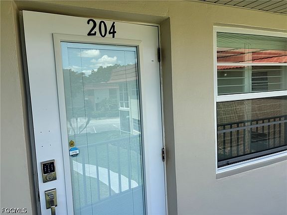 2nd image of 11 Vista Palm Ln APT 204