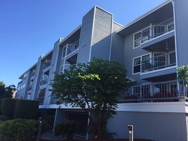 2 bed, 1200 sqft, $2,195 — Photo 3