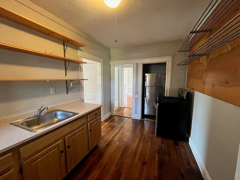 3 Bardwell St #2 — Photo 9