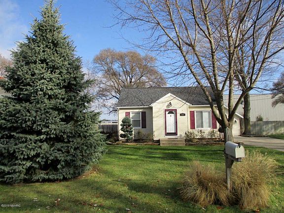 2nd image of 517 Pinecrest St