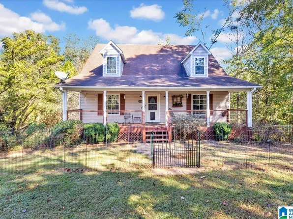 12765 Oak Forest Dr, Lake View, AL 35111