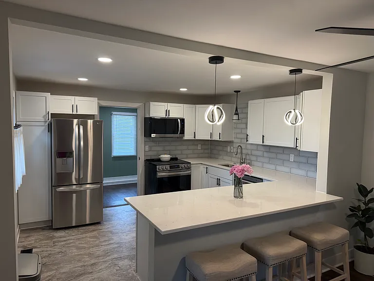 8400 Riggs St — Photo 11