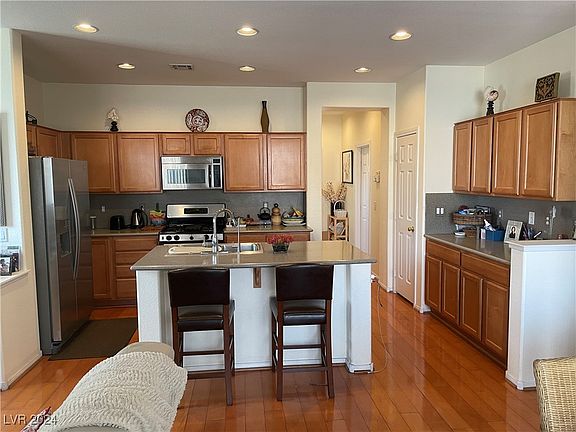 4th image of 7462 Cleghorn Canyon Way