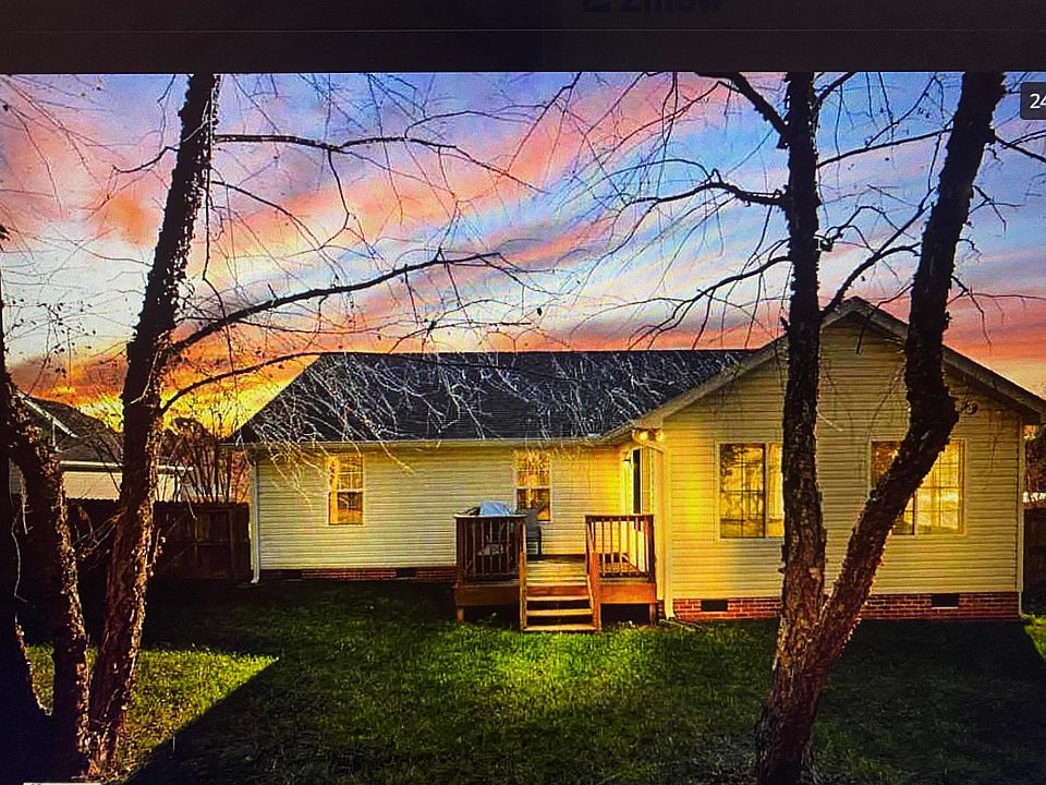 1st image of 3 Willow Wood Ct