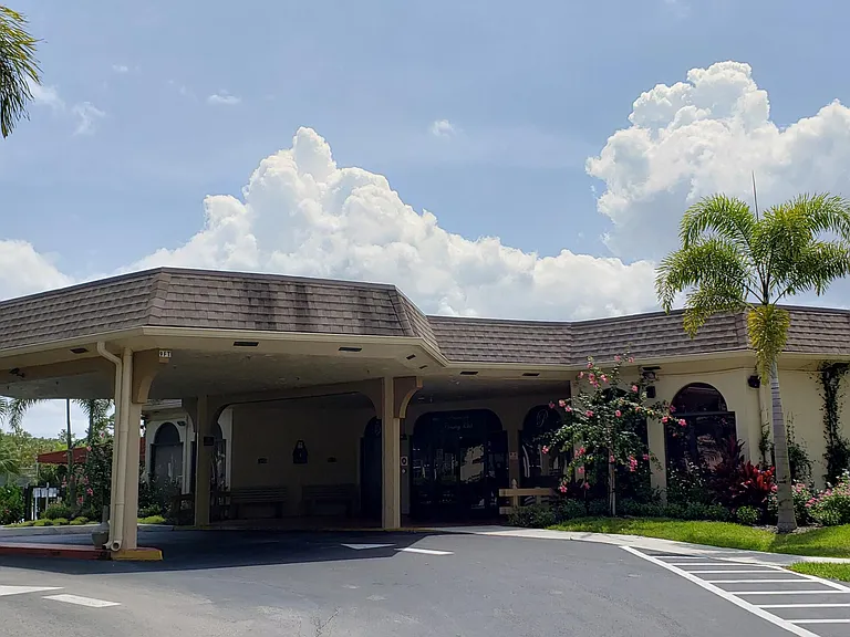 3755 Via Poinciana #304 — Photo 30