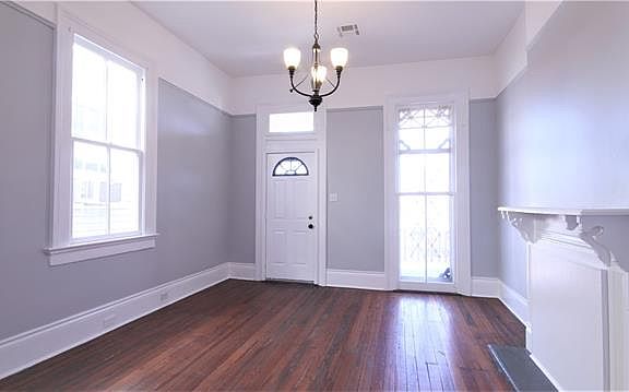 3rd image of 125 S Gayoso St