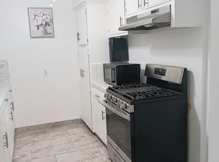 1100 San Vicente Dr, Bakersfield, CA 93307