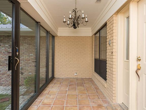 5th image of 50 Birdwhistell Blvd
