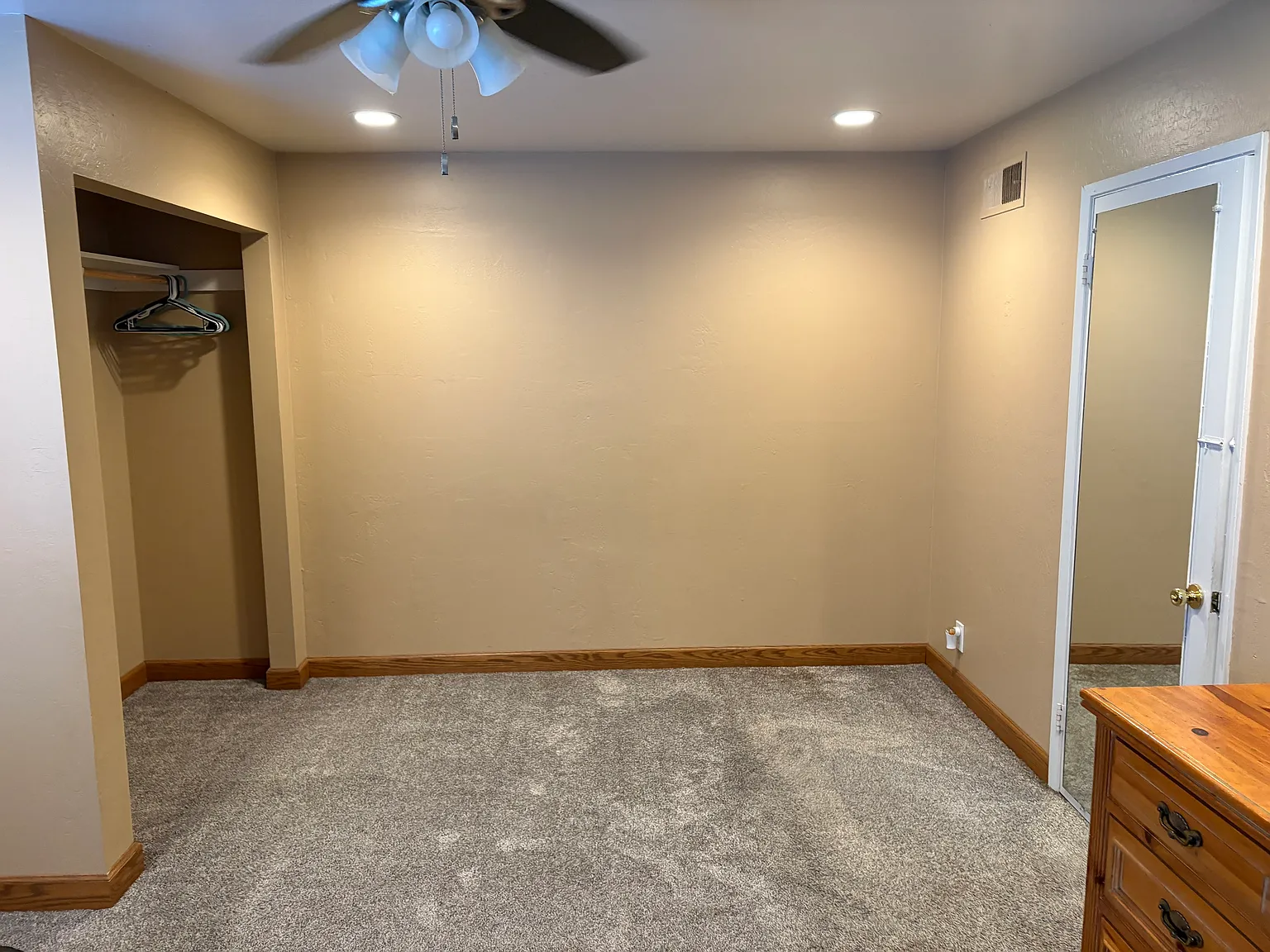 1908 Clarinda Way — Photo 3