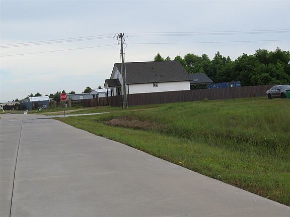 2nd image of 545 Road 5704