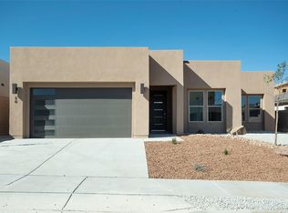50 Confianza St, White Rock, NM 87544