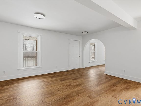 5th image of 303 Dry Bridge Rd