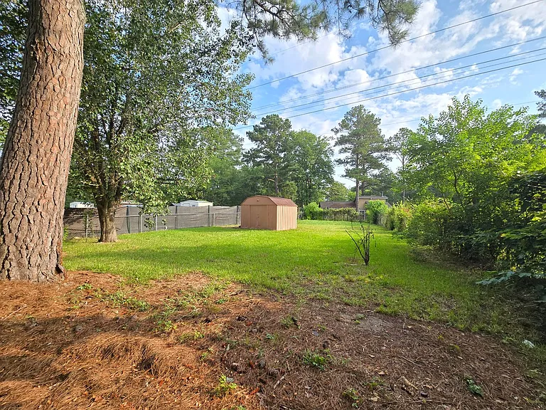 6133 Jennifer Ln — Photo 16