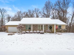 250 Markus Glen Dr, Plainwell, MI 49080