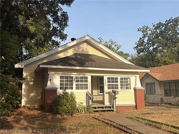 3rd image of 1510 Bluff Ave
