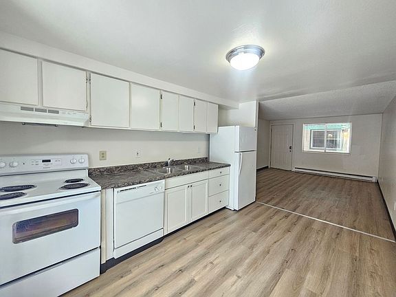 5th image of 12111 E Cataldo Ave #55