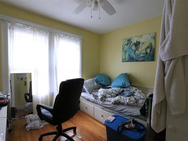 138 W Adams St #2 — Photo 17