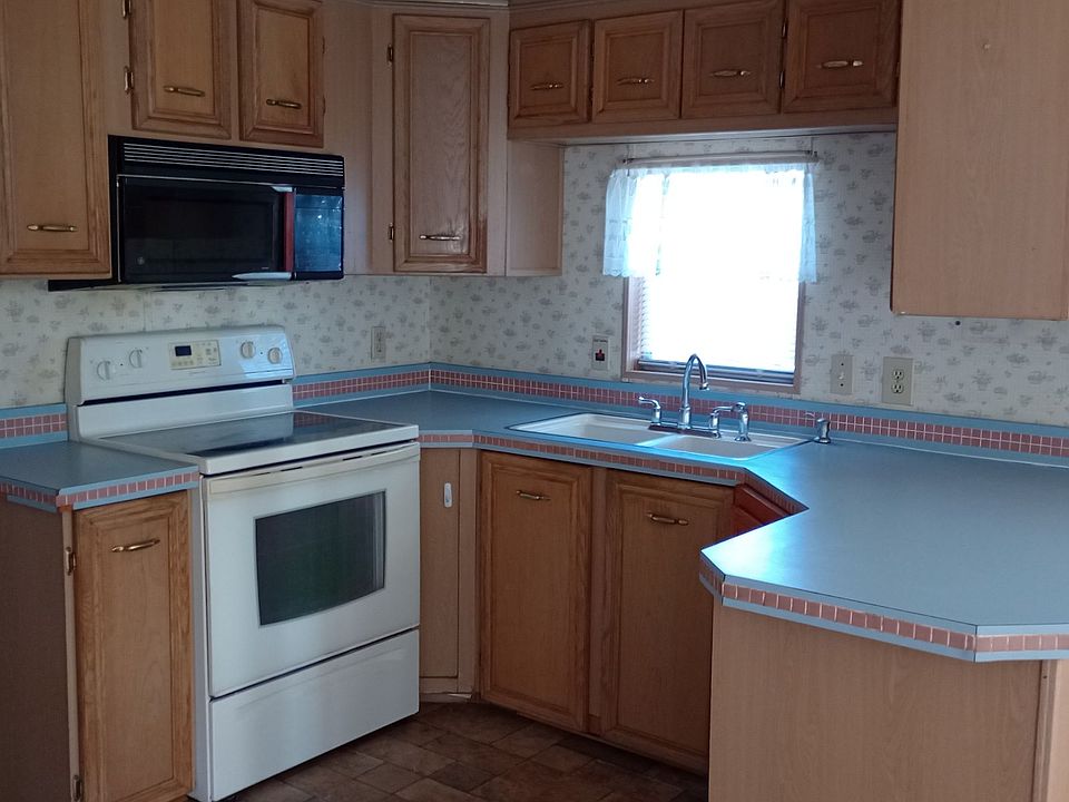 1st image of 1720 NW 38th Ave Unit 129