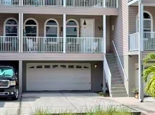 2204 1st St APT C, Indian Rocks Beach, FL 33785