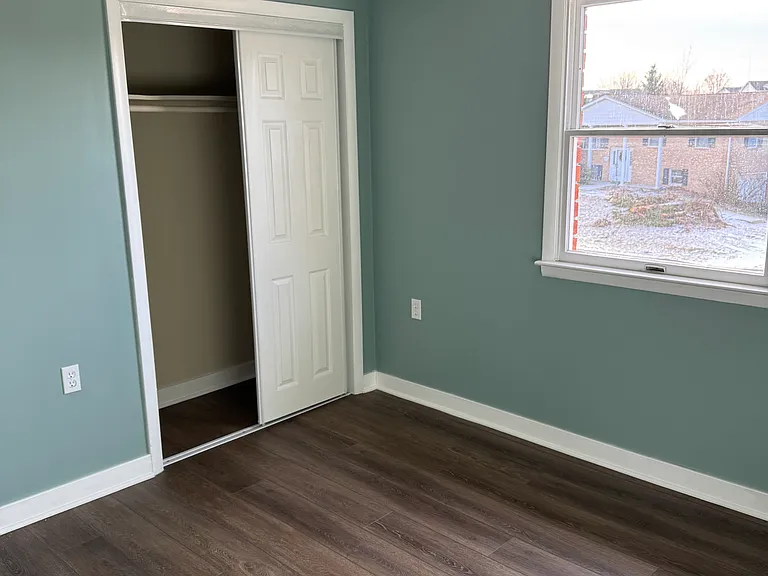 211 Clifford Dr — Photo 13