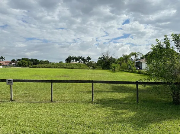 5650 SW 192nd Terrace, Southwest Ranches, FL 33332