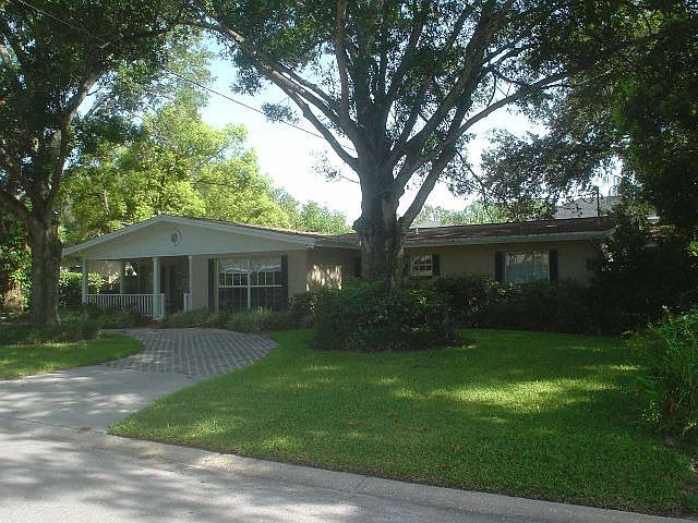 1st image of 3411 W Fair Oaks Ave