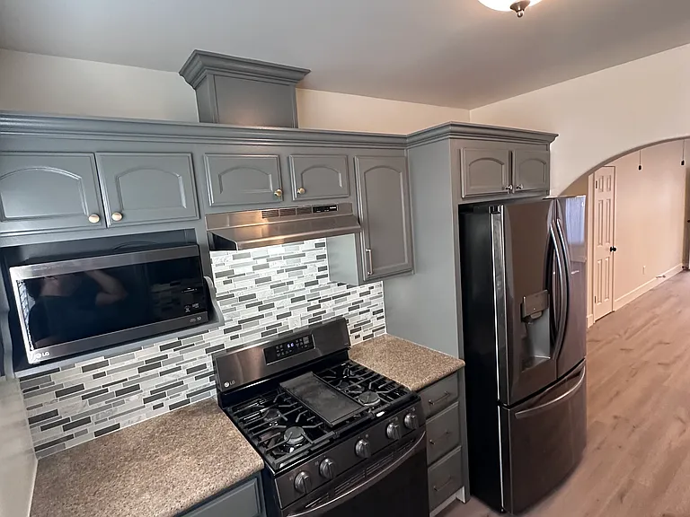 617 N Garfield Ave #2 — Photo 13