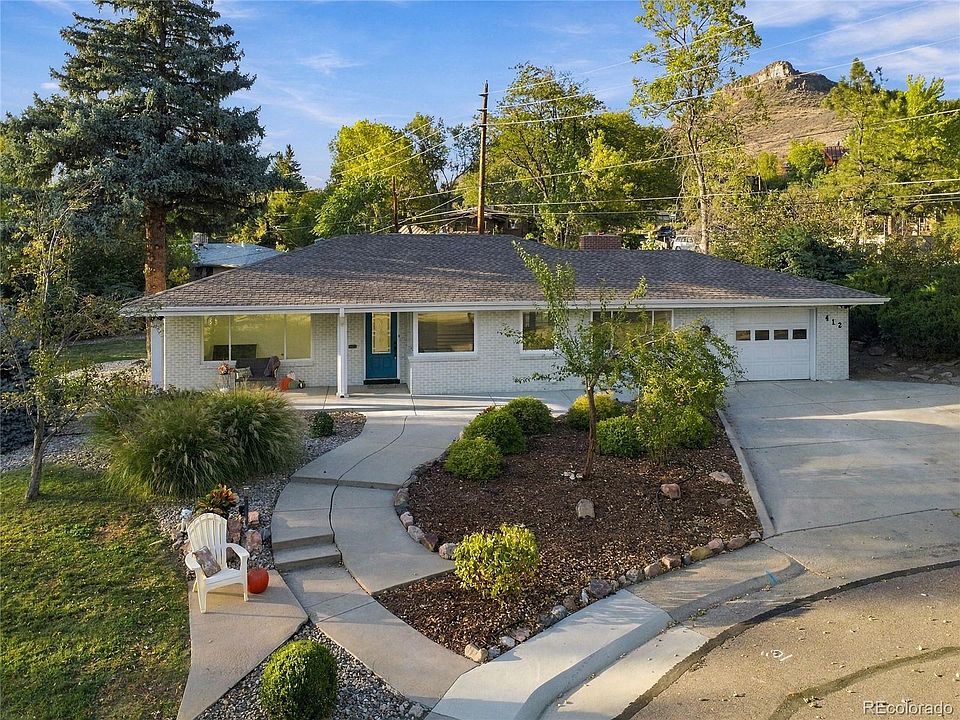 1st image of 412 Grand Court