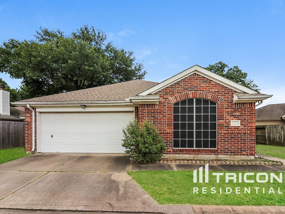 1st image of 10326 Emerald Oaks Dr