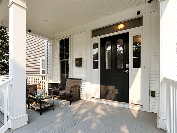 4th image of 961 Maltby Ave