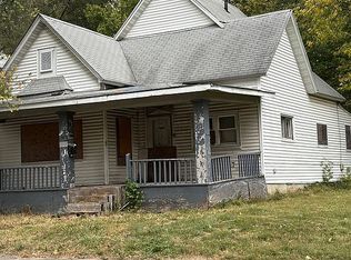 1336 N College St, Decatur, IL 62526