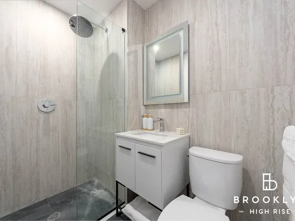 2667 Fulton Street image 6 of 16