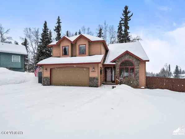 10821 Sushana Cir, Eagle River, AK 99577