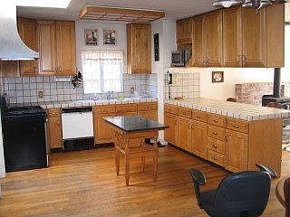 2nd image of 329 Acacia Ave