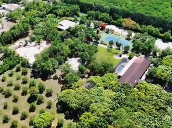 21601 SW 154th Ave, Miami, FL 33170