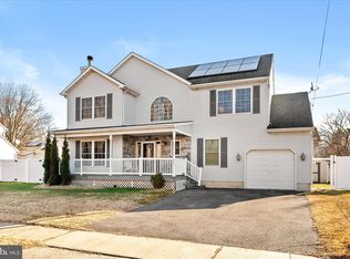 355 Leonard Ave, Hamilton, NJ 08619
