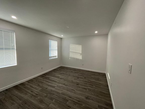 3rd image of 1257 S 23rd St Floor 1