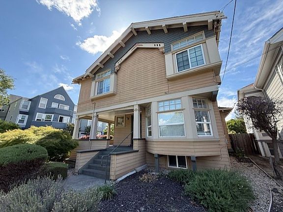 3rd image of 432 Lakehouse Ave #5