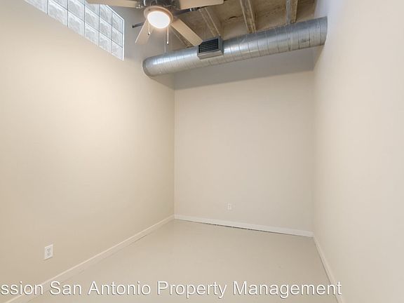 4th image of 1331 S Flores St Suite 207