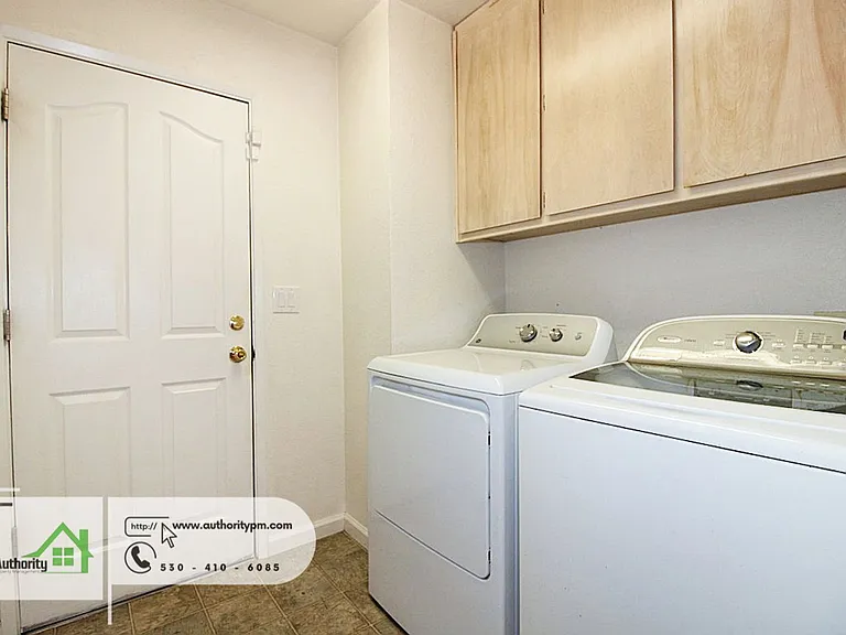 1722 Almaden Dr — Photo 12