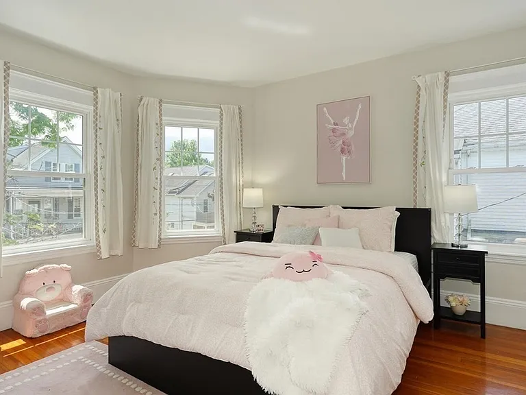 7 Vincent Ave — Photo 15