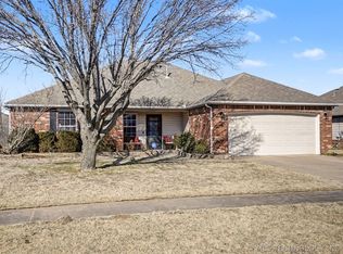 11111 E 120th St N, Collinsville, OK 74021