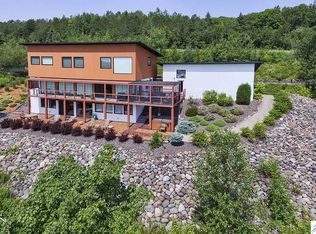 3920 Glenwood St, Duluth, MN 55804
