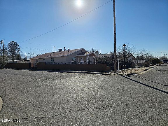 3rd image of 401 S 5th St